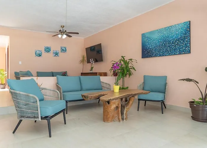 Pousada Ixchel-stunning Views, Right On The Beach!