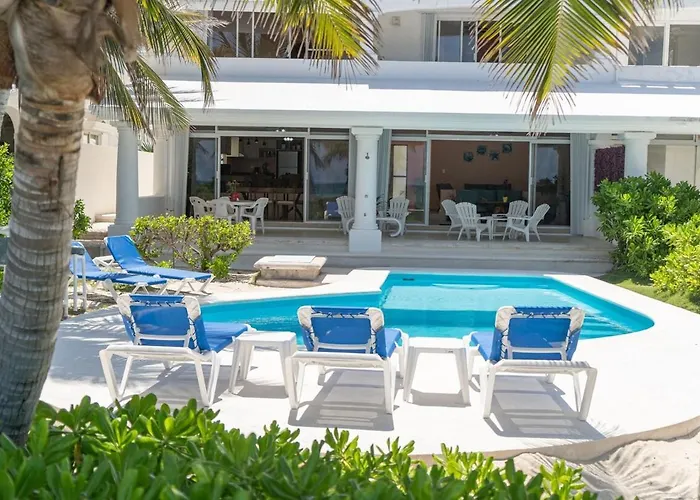 Ixchel-stunning Views, Right On The Beach! *