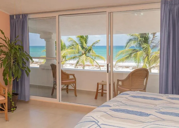 Pousada Ixchel-stunning Views, Right On The Beach! Puerto Morelos