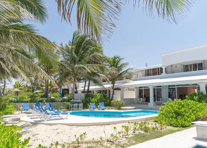 Ixchel-stunning Views, Right On The Beach! Pousada
