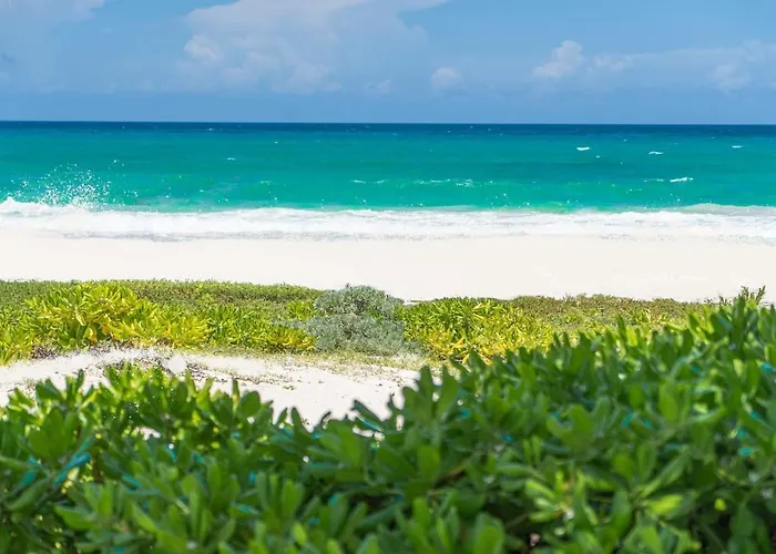 Ixchel-stunning Views, Right On The Beach!